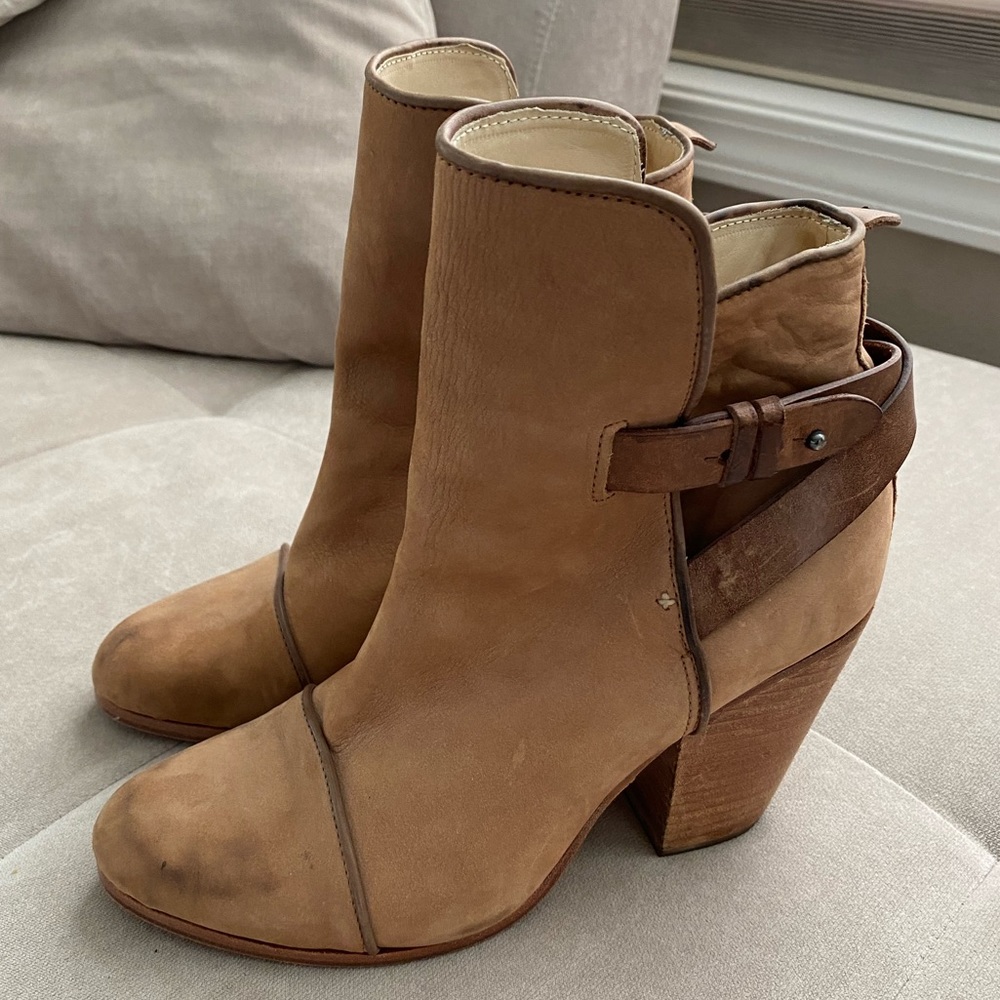 Rag & Bone Kinsey booties sz 39.5 tan suede leather